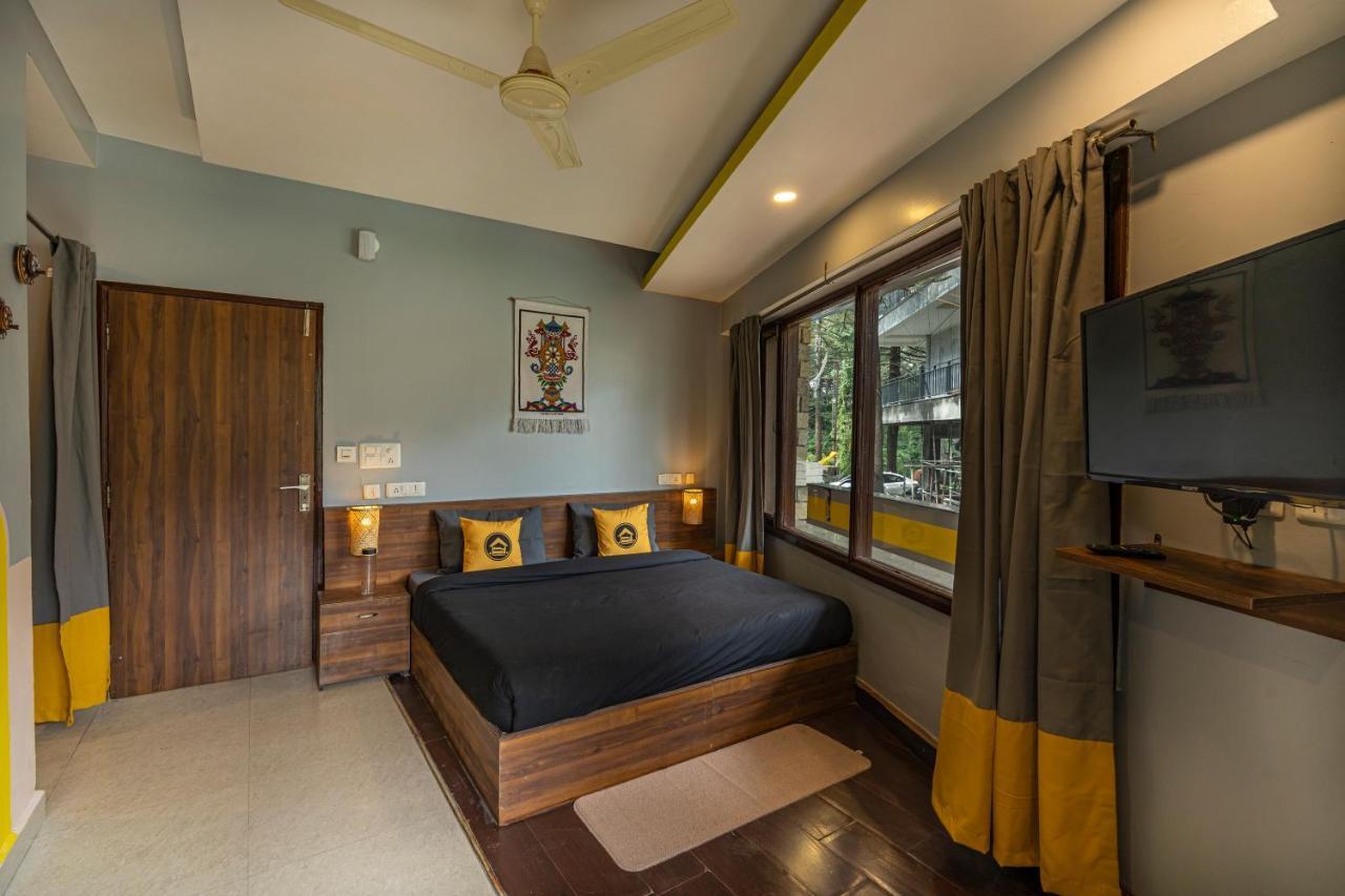 The Hosteller Mcleodganj, Mall Road McLeod Ganj Eksteriør billede