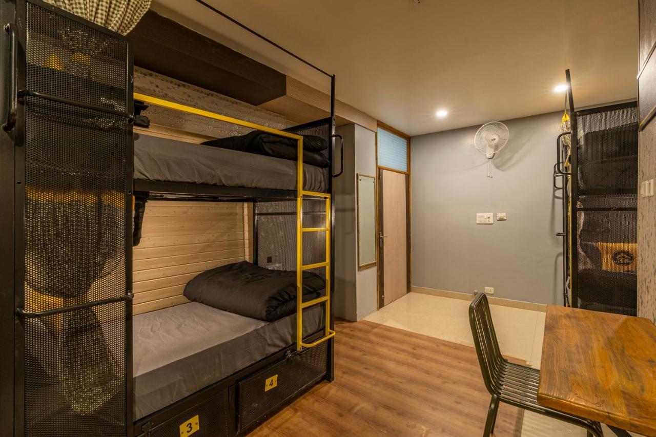 The Hosteller Mcleodganj, Mall Road McLeod Ganj Eksteriør billede