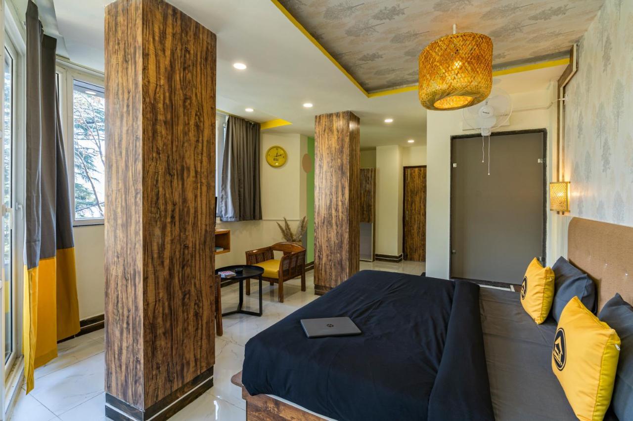 The Hosteller Mcleodganj, Mall Road McLeod Ganj Eksteriør billede