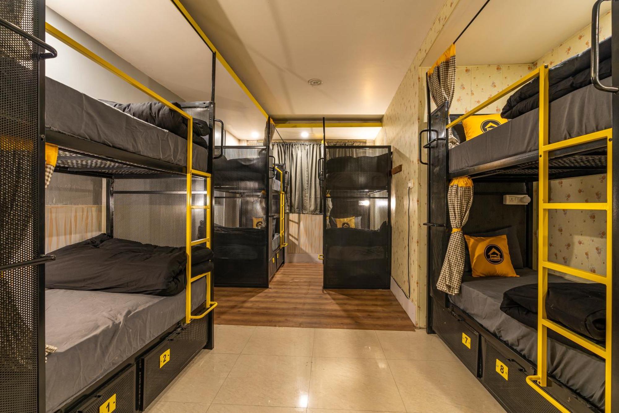 The Hosteller Mcleodganj, Mall Road McLeod Ganj Eksteriør billede