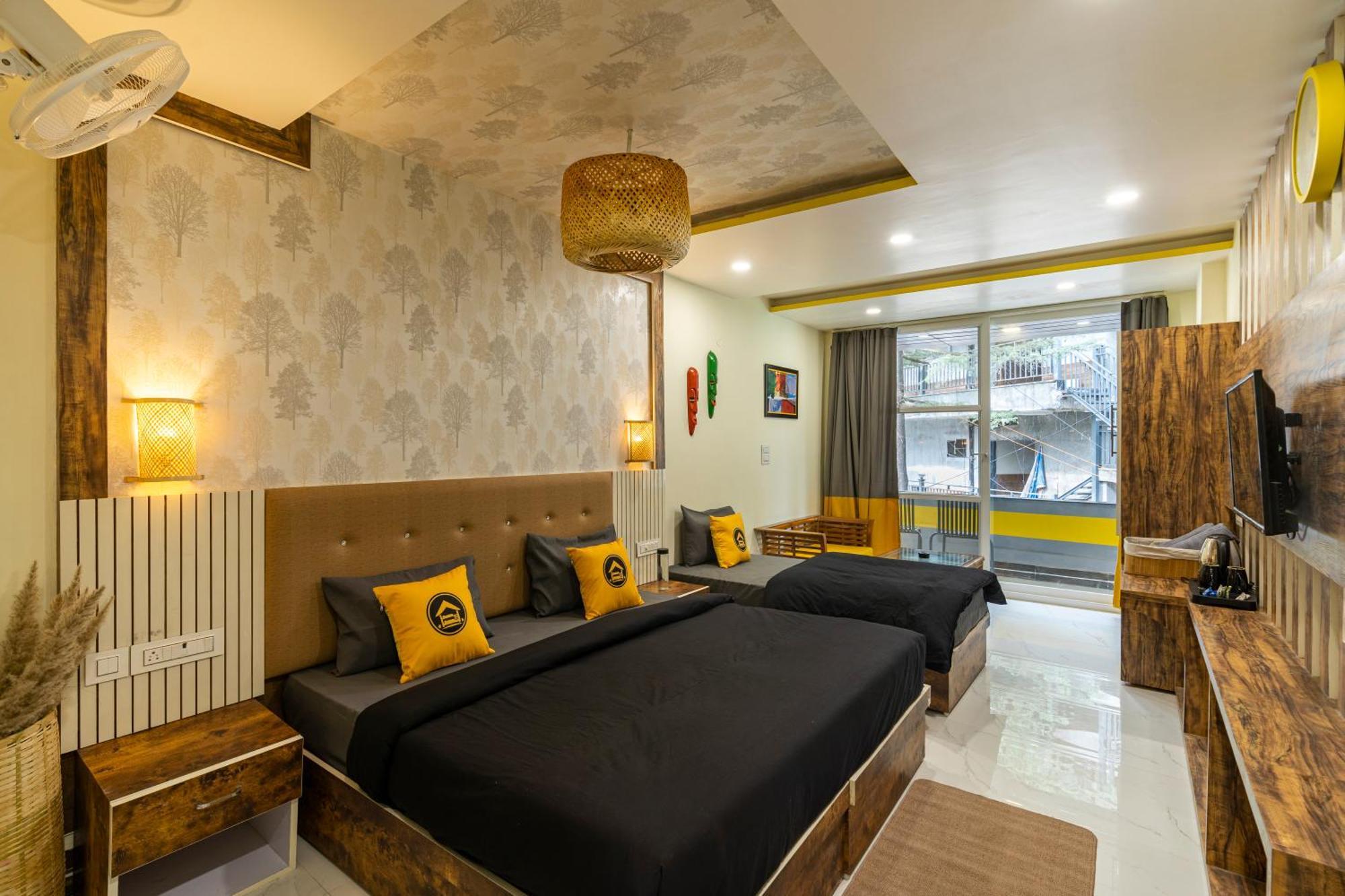 The Hosteller Mcleodganj, Mall Road McLeod Ganj Eksteriør billede